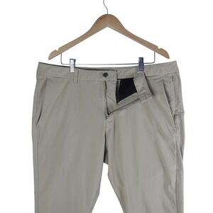Lululemon ABC Commission Pants Mens 40x32 Tan Khaki Tapered Chino Golf Trousers